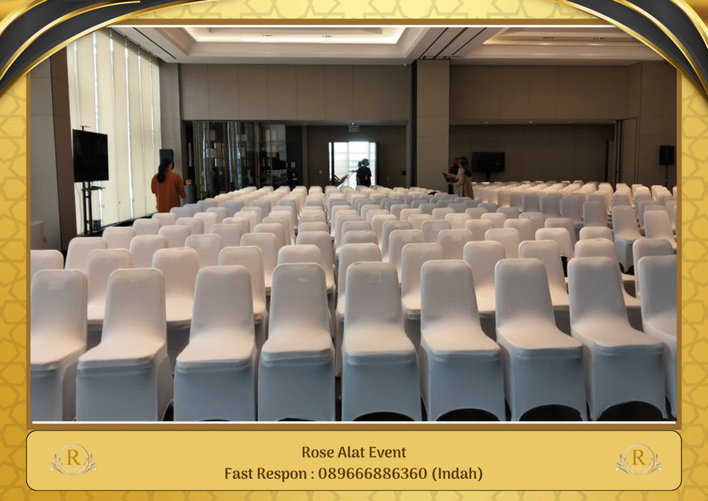 Gudang Sewa Kursi Full Cover Ketat Putih Ketanggungan