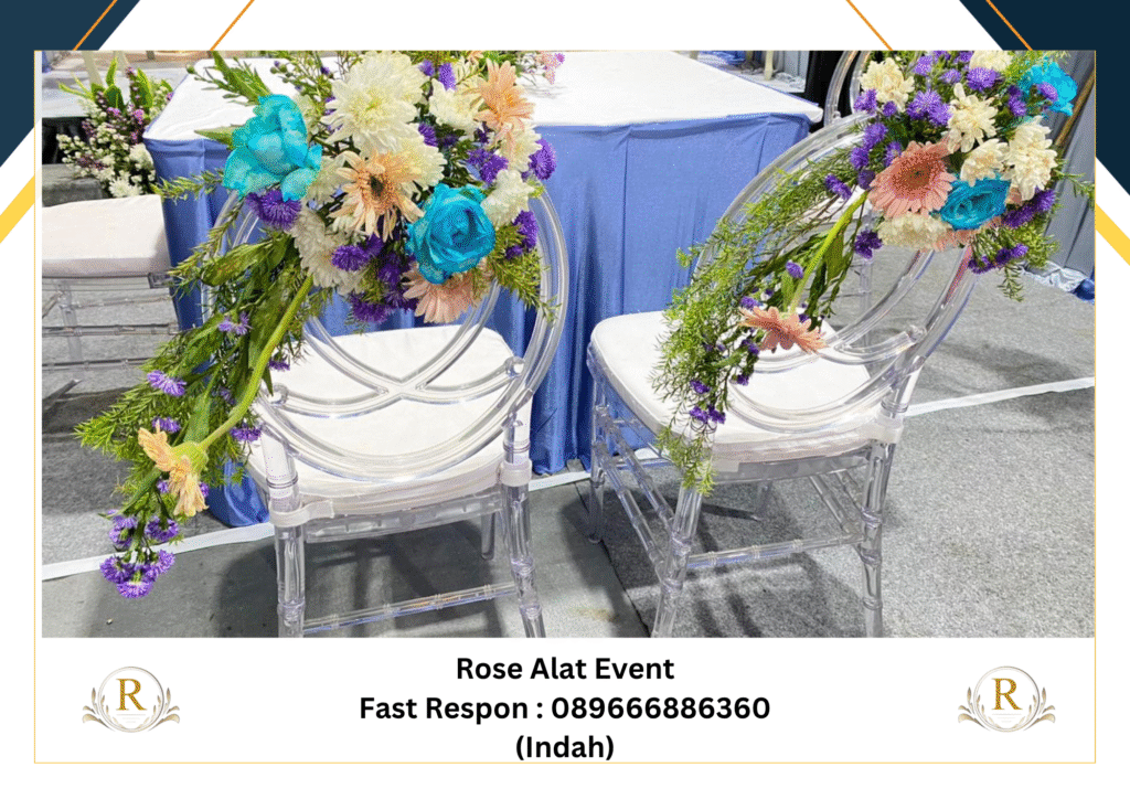 Sewa Meja Kursi Akad Dekorasi Estetik Lebaksiu